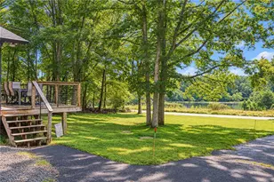 281 N Shore Dr, Tunkhannock Twp, PA 18210 - Photo 10