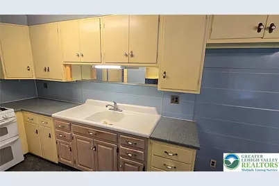 735 Front Street, Catasauqua Boro, PA 18032 - Photo 26