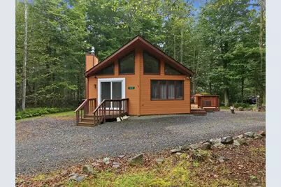 215 Paxinos Drive, Coolbaugh Twp, PA 18347 - Photo 2