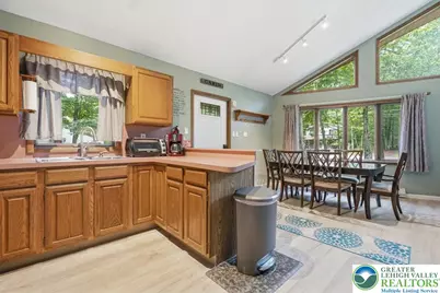 215 Paxinos Drive, Coolbaugh Twp, PA 18347 - Photo 14