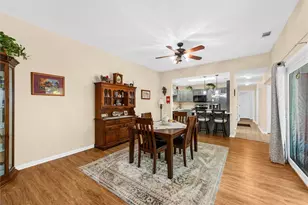 5747 Whitemarsh Dr, Lower Macungie Township, PA 18062 - Photo 4