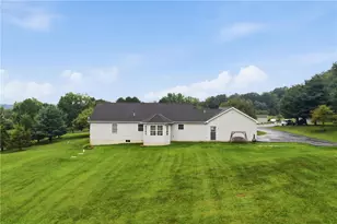 235 Country Acres Dr, Towamensing Twp, PA 18058 - Photo 24
