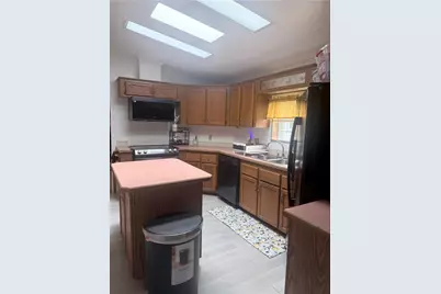 8842 Max Way #1122, Upper Macungie Township, PA 18031 - Photo 6