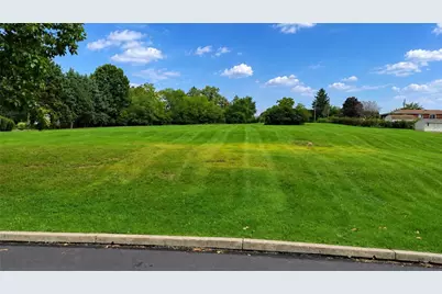 37 Jennings Run, Allen Township, PA 18067 - Photo 2