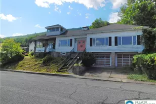 571 E Center St, Nesquehoning Boro, PA 18240 - Photo 4