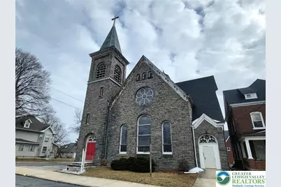 429 Walnut Street #1, Catasauqua Boro, PA 18032 - Photo 2
