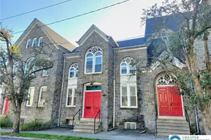 429 Walnut St, Catasauqua Boro, PA 18032 - Photo 1