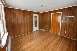 2198 Focht Ave, Lower Saucon Township, PA 18015 - Photo 8