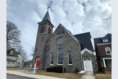 429 Walnut Street, Catasauqua Boro, PA 18032 - Photo 2