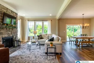 4452 Shadowstone Dr, Forks, PA 18040 - Photo 10