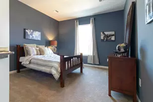4452 Shadowstone Dr, Forks, PA 18040 - Photo 18