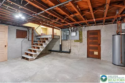 115 N New Street, Nazareth Boro, PA 18064 - Photo 36