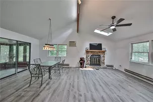 85 Caedman Dr, Penn Forrest, PA 18210 - Photo 10
