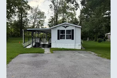 3465 Franklin Square, Moore Township, PA 18067 - Photo 1