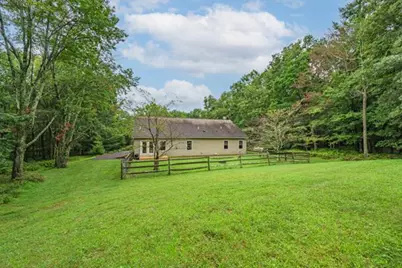 33 Bear Lane, Penn Forrest, PA 18229 - Photo 12