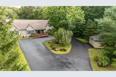 33 Bear Lane, Penn Forrest, PA 18229 - Photo 6