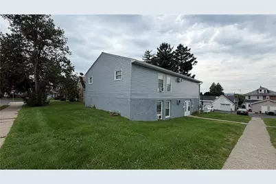 1024 1st Avenue, Hellertown Boro, PA 18055 - Photo 2