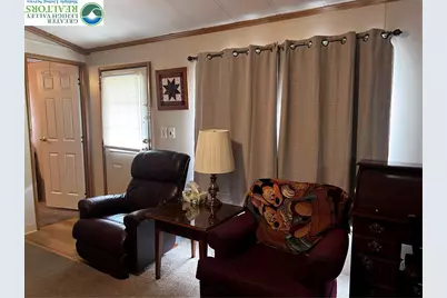5475 Hamilton Boulevard #35, Lower Macungie Township, PA 18106 - Photo 10