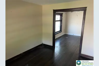 744 8th Avenue, Bethlehem City, PA 18018 - Photo 2