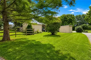 7588 Trexler Cir, Upper Macungie Township, PA 18087 - Photo 2