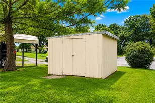 7588 Trexler Cir, Upper Macungie Township, PA 18087 - Photo 30