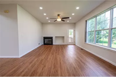 1035 Jervin Drive, South Whitehall Township, PA 18104 - Photo 10