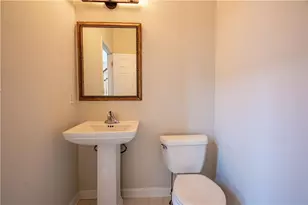 1035 Jervin Dr, South Whitehall Township, PA 18104 - Photo 24