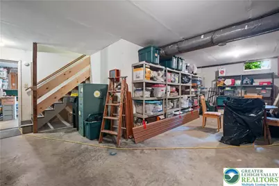 7942 Woodsbluff Run, Upper Macungie Township, PA 18051 - Photo 36