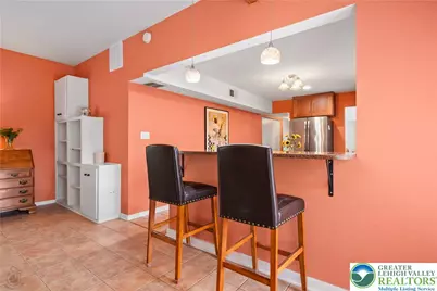 7942 Woodsbluff Run, Upper Macungie Township, PA 18051 - Photo 18