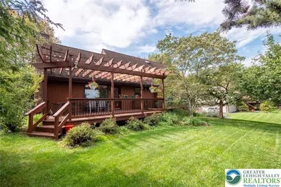 7942 Woodsbluff Run, Upper Macungie Township, PA 18051 - Photo 32