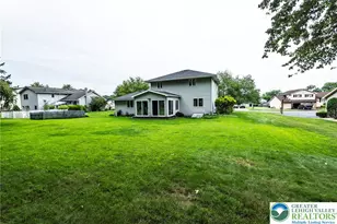 419 Crestmont St, Plainfield Township, PA 18072 - Photo 6