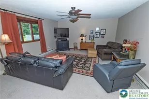 419 Crestmont St, Plainfield Township, PA 18072 - Photo 16