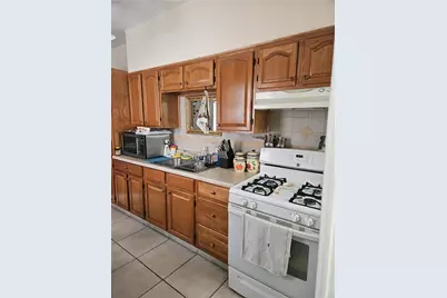 180 W Tilghman, Allentown City, PA 18102 - Photo 4