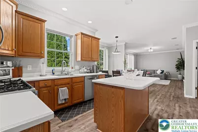 2305 Aberdeen Way, Lower Macungie Township, PA 18062 - Photo 22