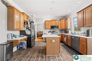 2305 Aberdeen Way, Lower Macungie Township, PA 18062 - Photo 16