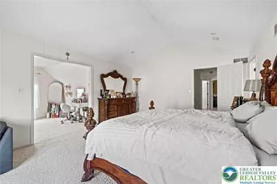2305 Aberdeen Way, Lower Macungie Township, PA 18062 - Photo 34