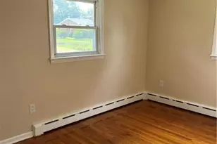 1621 Chippendale Cir, Bethlehem City, PA 18017 - Photo 4
