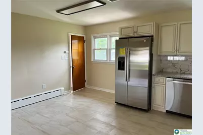 1621 Chippendale Circle, Bethlehem City, PA 18017 - Photo 6