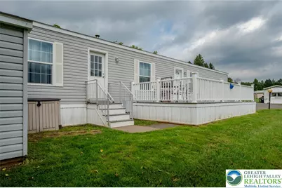 2 Chestnut Ridge Circle, Kunkletown, PA 18058 - Photo 2