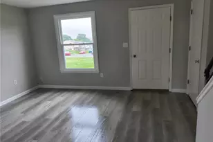 97 E Hillcrest Ln, Slatington Boro, PA 18080 - Photo 2