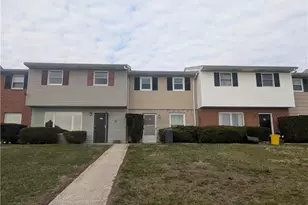 97 E Hillcrest Ln, Slatington Boro, PA 18080 - Photo 1