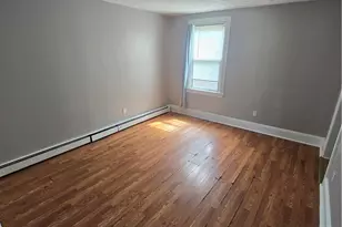 934 Ferry St, Easton, PA 18042 - Photo 2