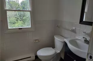 121 E Hillcrest Ln, Slatington Boro, PA 18080 - Photo 6