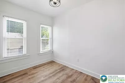 211 N 8th Street, Stroudsburg, PA 18360 - Photo 12
