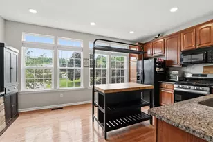 1648 Oakridge Ln, Hellertown Boro, PA 18055 - Photo 20