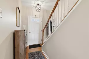 1648 Oakridge Ln, Hellertown Boro, PA 18055 - Photo 8