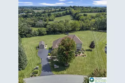 210 Eagle View Drive, Bushkill Twp, PA 18064 - Photo 6