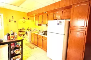 182 Chew, Allentown City, PA 18102 - Photo 10