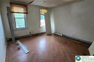 1334 W Gordon St, Allentown City, PA 18102 - Photo 8