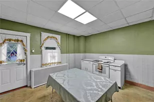 221 N Mill St, Saint Clair, PA 17970 - Photo 22